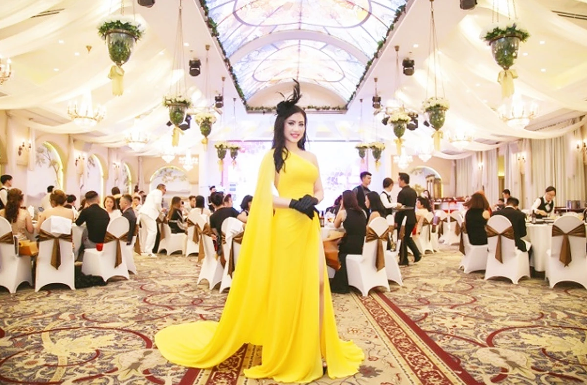 Á hậu doanh nhân Trần Bảo Linh: Vẻ đẹp trí thức và nhân hậu